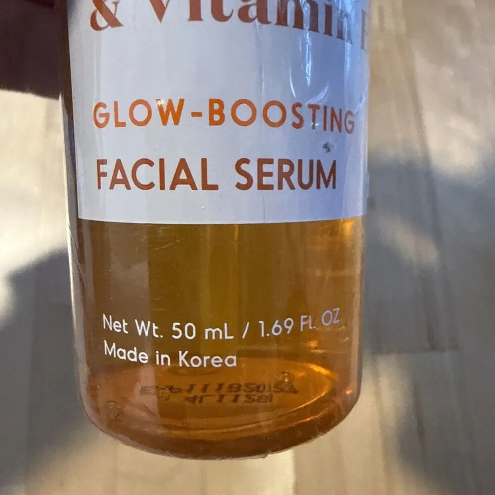 ENVY Vitamin C & Vitamin E Glow-Boosting Facial Serum 1.69 OZ.Exp Nov 2027